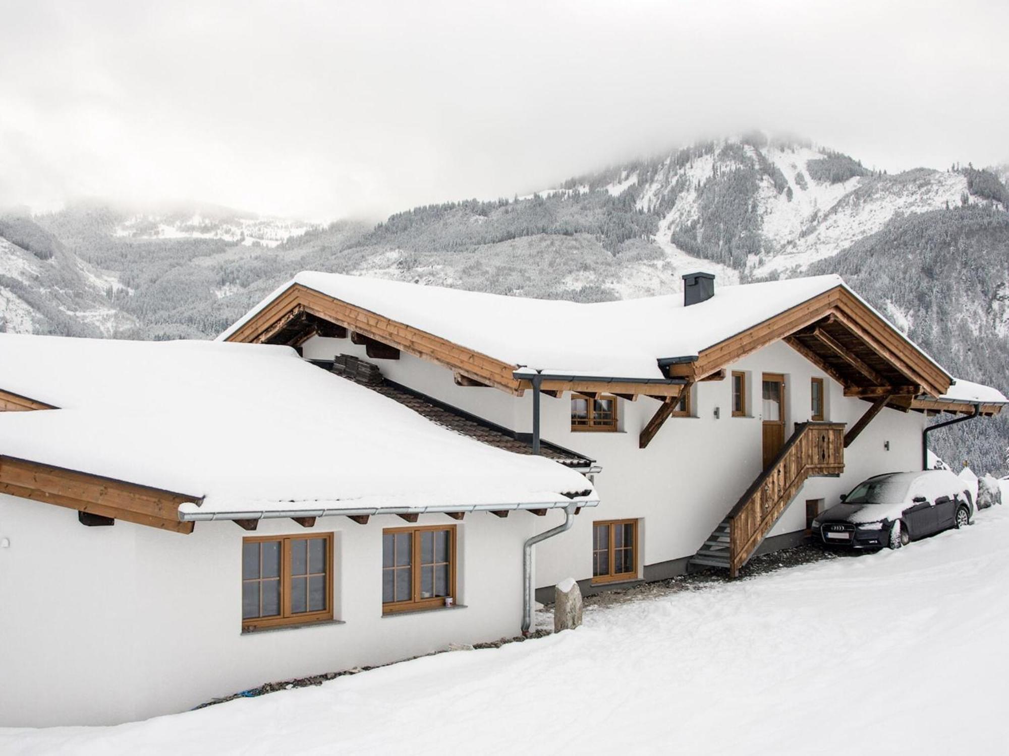 Modern Mansion in Kaprun near Ski Area Exterior foto