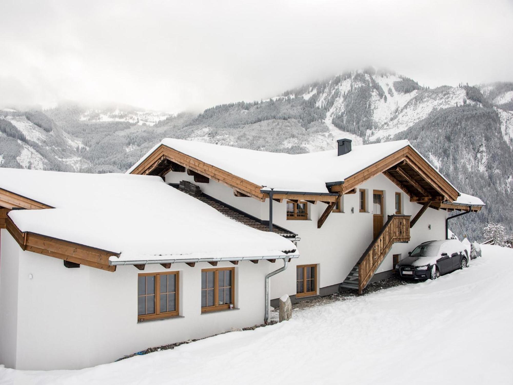 Modern Mansion in Kaprun near Ski Area Exterior foto
